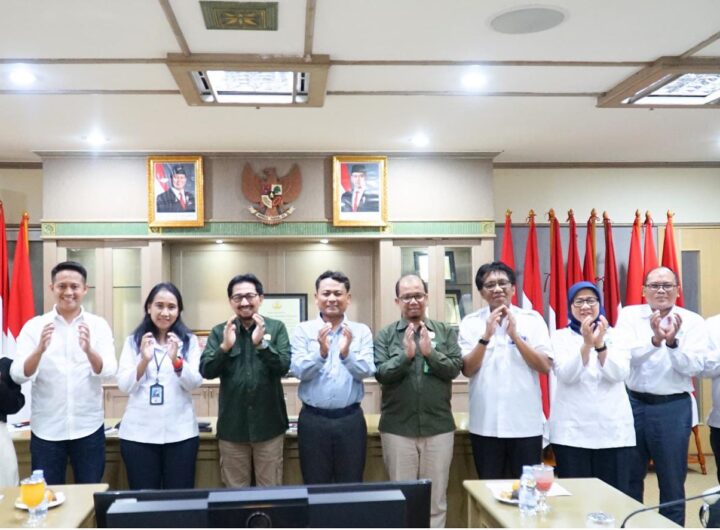 Badan Pangan Nasional/National Food Agency (NFA) bersama Badan Informasi Geospasial (BIG) saat Rapat Bersama Bahas Program Unggulan Pemerintah Pusat. Foto: Dok. Badan Pangan Nasional.