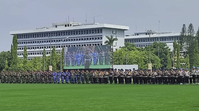 Suasana saat Apel Gelar Pasukan Penegakan Hukum Tahun 2024 di Lapangan Prima Mabes TNI, Jakarta Timur, Rabu (13/11/2024). Foto: Rachmadi Rasyad/kumparan