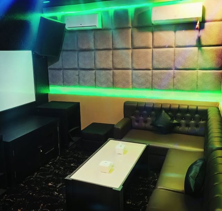 Small VIP Rom KTV Studio 21 Pematangsiantar. Foto: Istimewa.