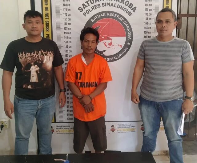 Tersangka dan Barang bukti diamanakan Polisi. Foto: Istimewa.