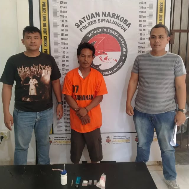 Tersangka dan Barang bukti diamanakan Polisi. Foto: Istimewa.