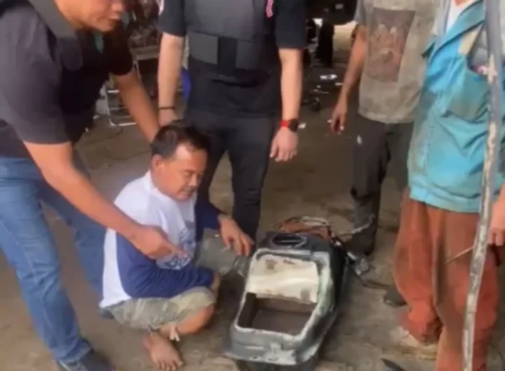 Polisi saat megungkap Narkoba jenis Sabu sebanyak 13kg. Foto: Istimewa.