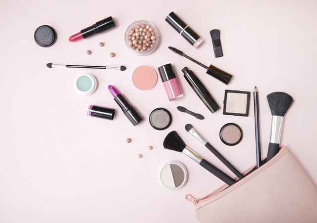 Ilustrasi kosmetik. Foto: Shutterstock