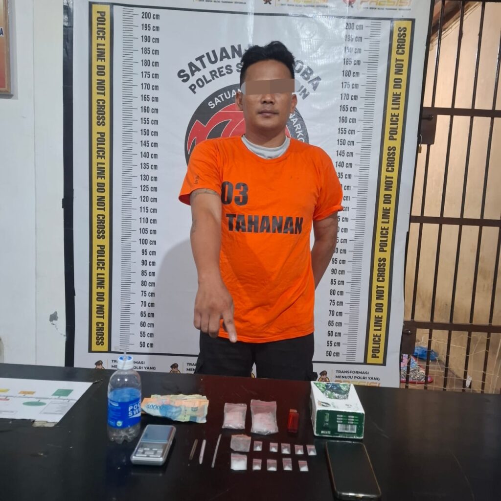 Tersangka BR dan Barang Bukti Narkoba. Foto: Istimewa.