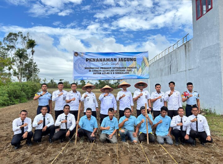 Kegiatan Penanaman Jagung oleh Rutan Kelas IIB Sidikalang. Foto: Dok. Rutan Kelas IIB Sidikalang.